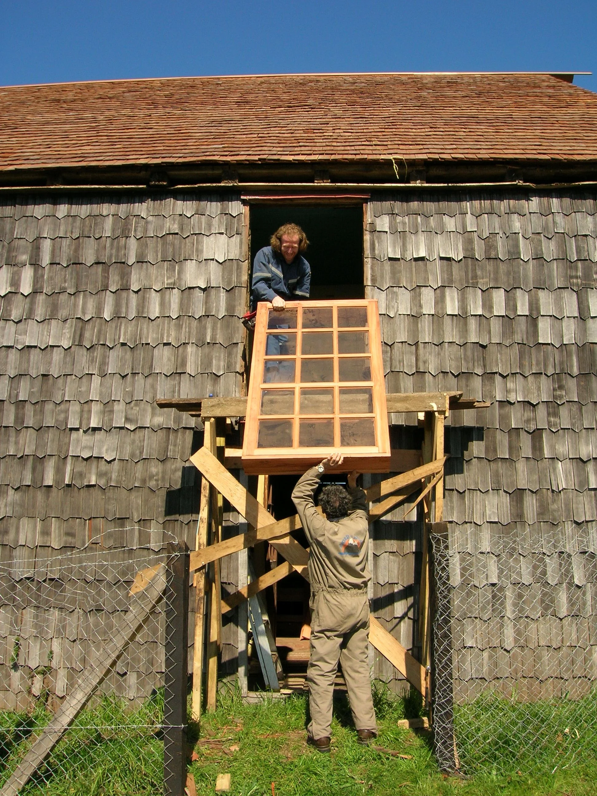 Restauración patrimonial Iglesia de Vilupulli · Constructora Patrimonial Chiloé